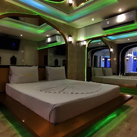 Motel Le Monde (Adults Only)-2